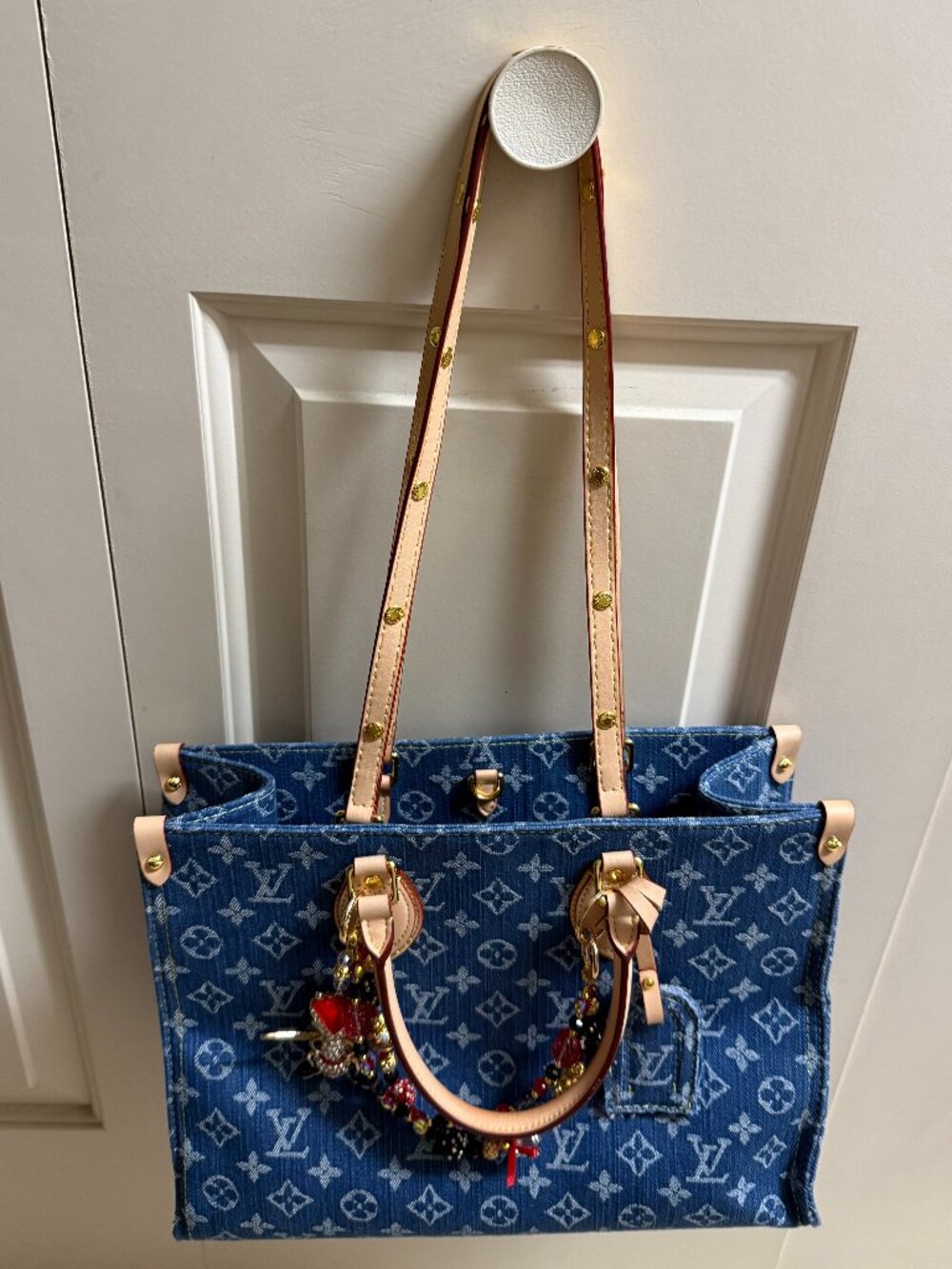 STUNNING DENIM FASHION TOTE-DUAL LEATHER STRAPS! BRAND BAG (MM SIZE)!